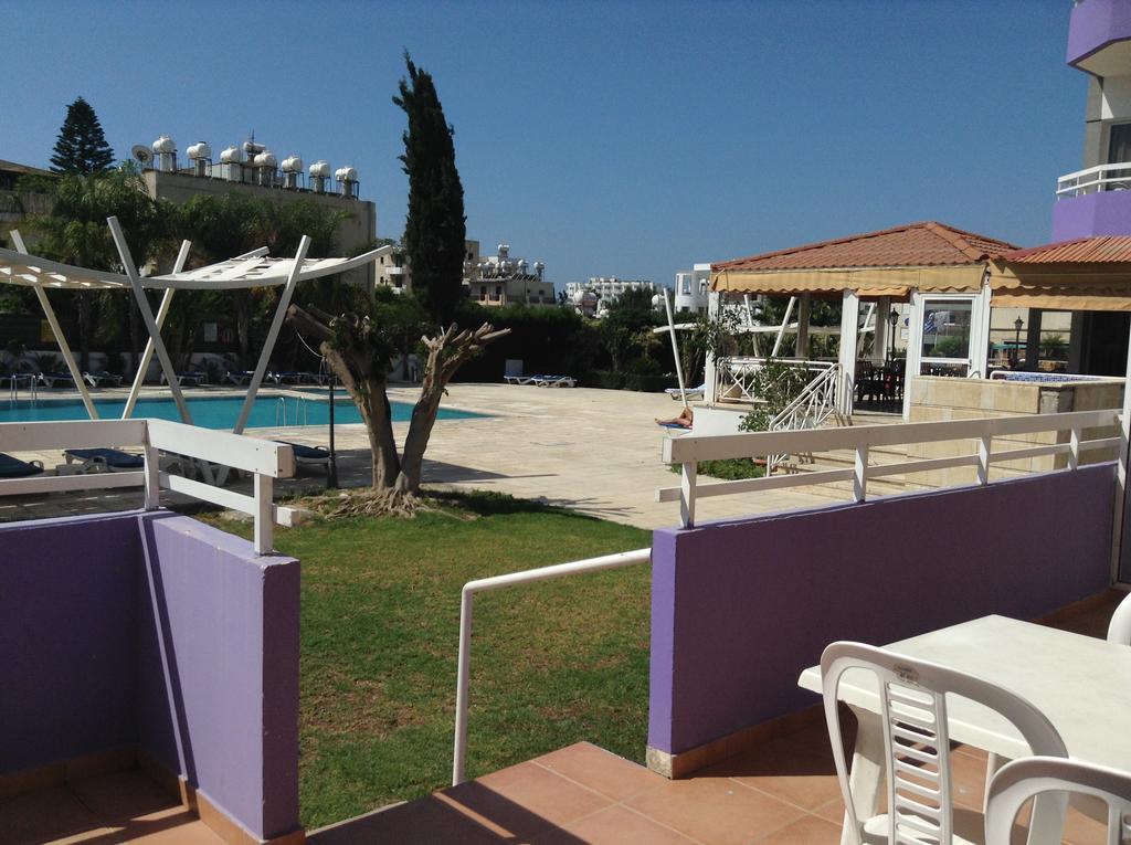 Valana Hotel Apartments Limassol Exterior photo